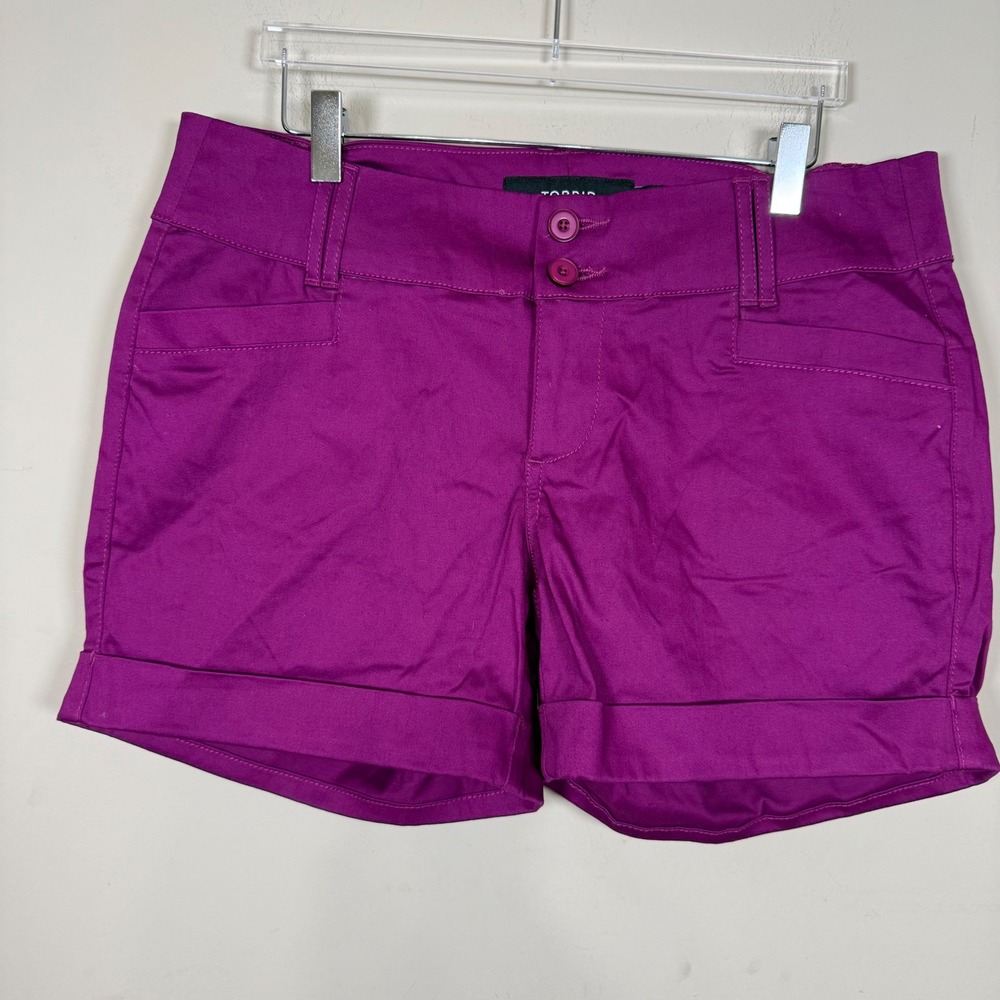 Torrid  NWT Purple Sateen Short Size 10